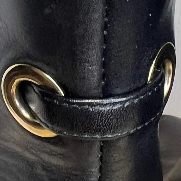 ❤️ LOUIS VUITTON🌷HOST PICK🌷LEATHER ANKLE BOOTS BLACK 6.5 (36.5) - Picture 10 of 16